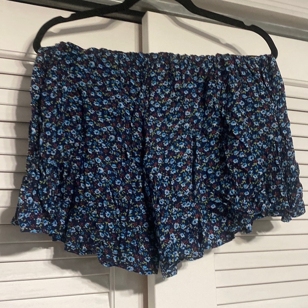 435 mathilda jane floral flowy shorts